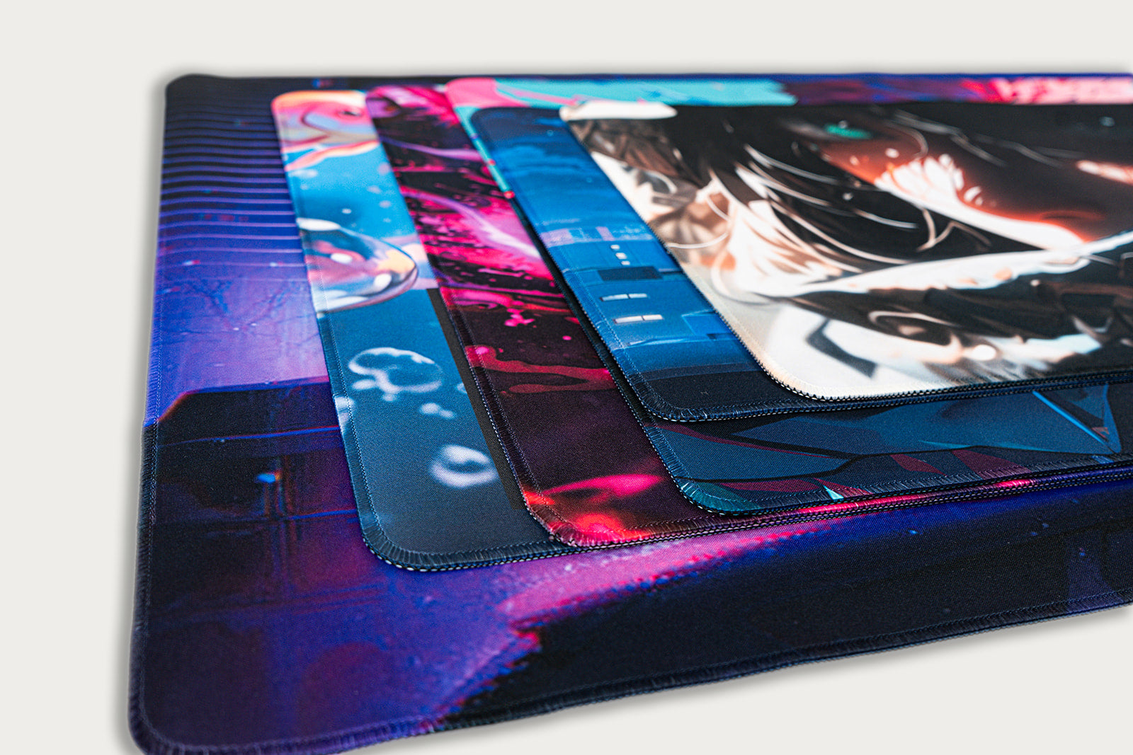 Custom mouse mat edge view layered