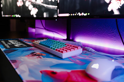 Custom mouse pad setup view with keyboard centered