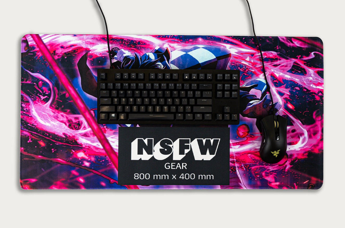 800x400 mouse pad top view with mouse and keyboard